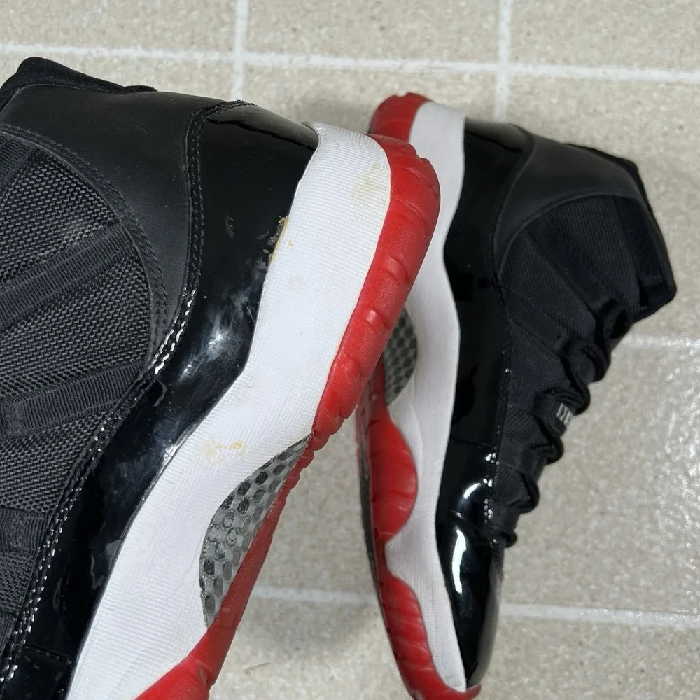Nike Air Jordan 11 Retro Countdown Pack CDP Playoff Bred 2008 Size 9.5 Mens
